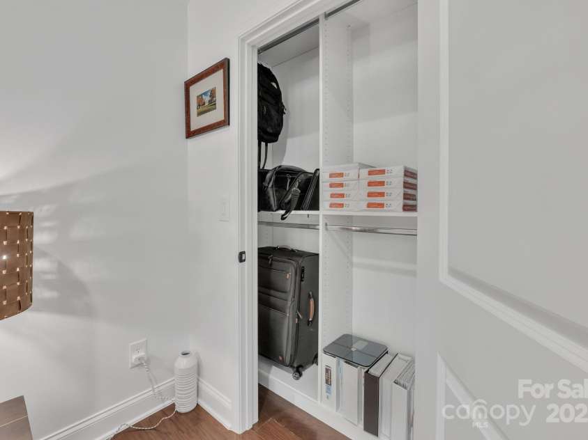 1328 Somersby Circle, Gastonia, NC 28054.  MLS# CAR4255808, YatesRealty ID 15822. 