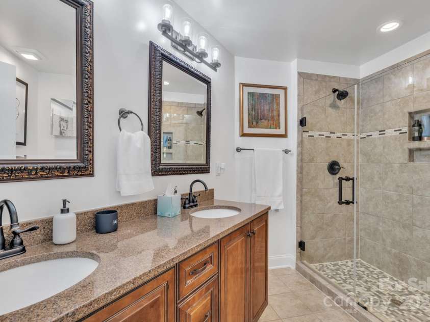 1328 Somersby Circle, Gastonia, NC 28054.  MLS# CAR4255808, YatesRealty ID 15822. 