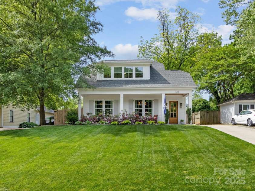 1614 Brook Road, Charlotte, NC 28205.  MLS# CAR4250805, YatesRealty ID 15823. 