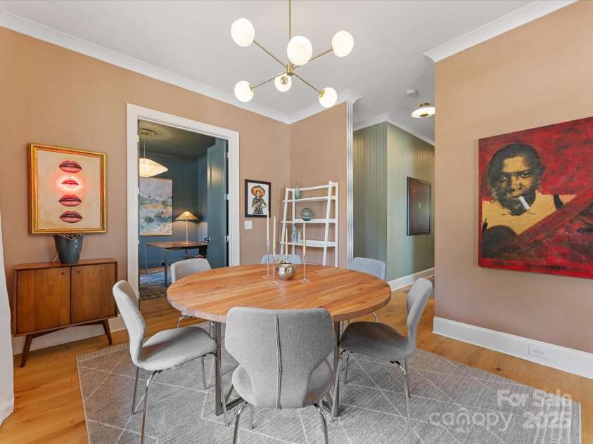 1614 Brook Road, Charlotte, NC 28205.  MLS# CAR4250805, YatesRealty ID 15823. 
