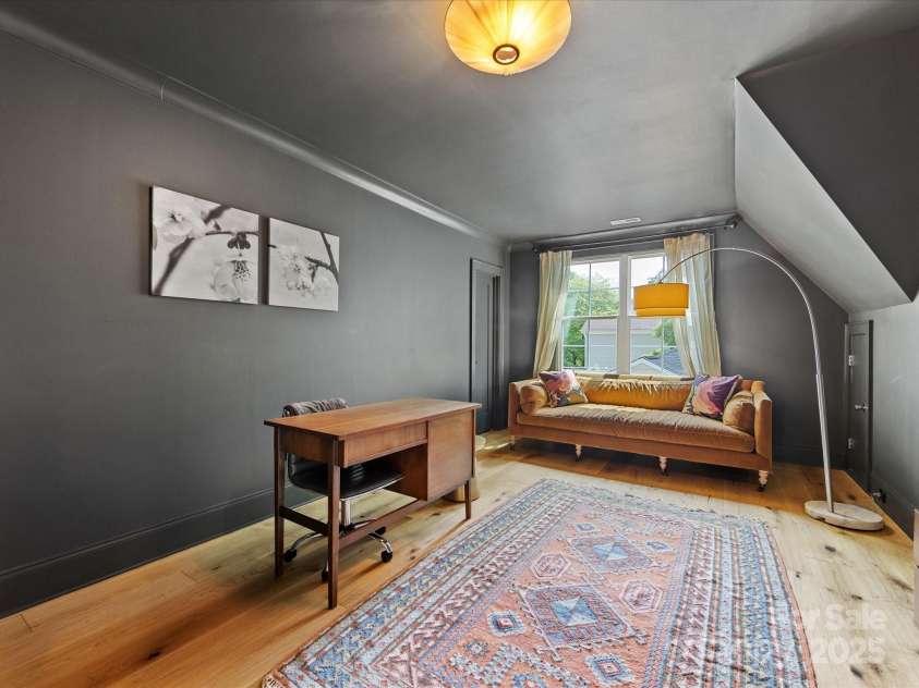 1614 Brook Road, Charlotte, NC 28205.  MLS# CAR4250805, YatesRealty ID 15823. Bedroom/Flex Space