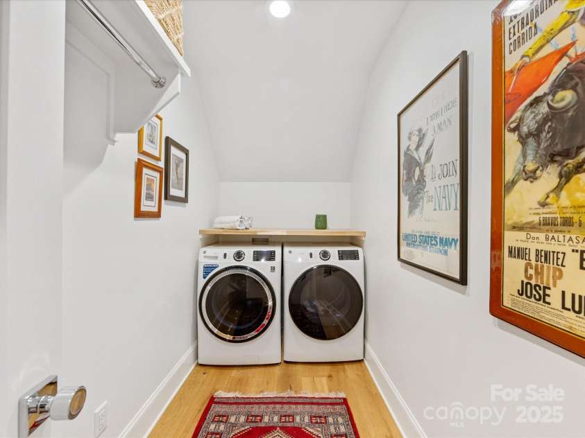 1614 Brook Road, Charlotte, NC 28205.  MLS# CAR4250805, YatesRealty ID 15823. Upstairs Laundry