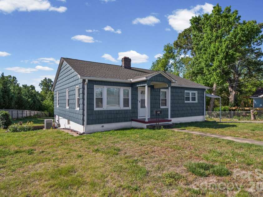 708 Bostian Street, China Grove, NC 28023.  MLS# CAR4372622, YatesRealty ID 15823. 