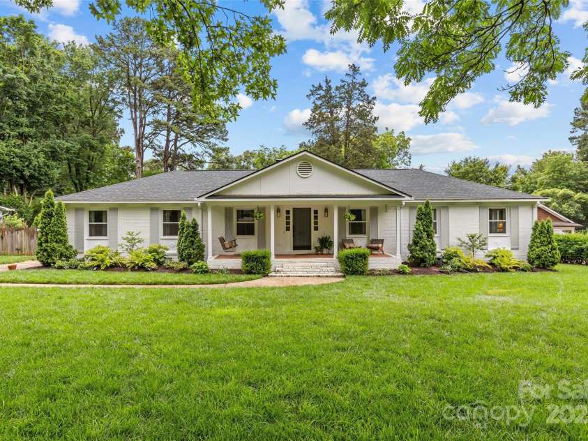 227 Wingrave Drive, Charlotte, NC 28270.  MLS# CAR4264332, YatesRealty ID 15824. 