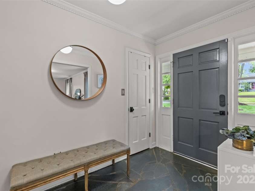 227 Wingrave Drive, Charlotte, NC 28270.  MLS# CAR4264332, YatesRealty ID 15824. 