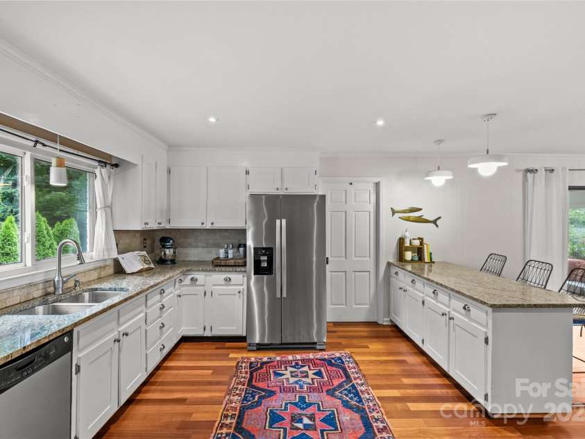 227 Wingrave Drive, Charlotte, NC 28270.  MLS# CAR4264332, YatesRealty ID 15824. 