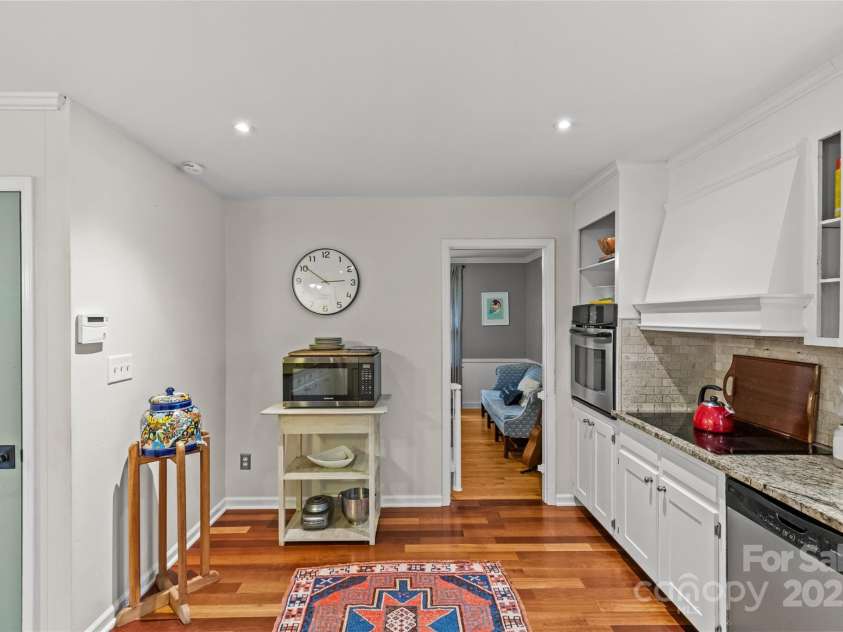 227 Wingrave Drive, Charlotte, NC 28270.  MLS# CAR4264332, YatesRealty ID 15824. 