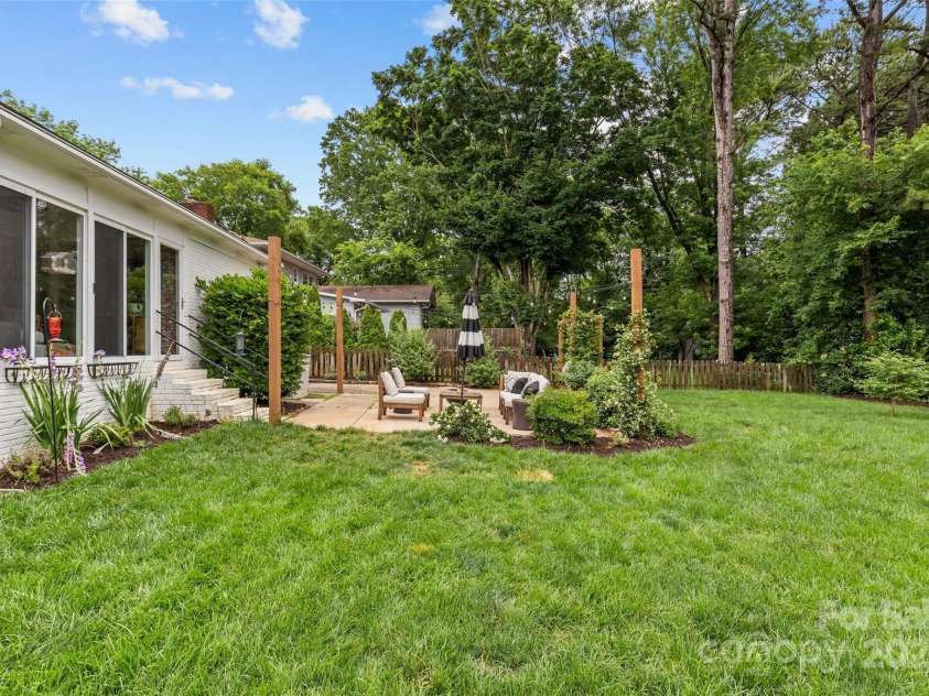 227 Wingrave Drive, Charlotte, NC 28270.  MLS# CAR4264332, YatesRealty ID 15824. 