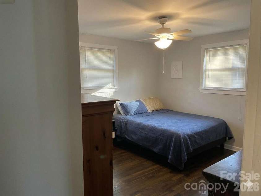 108 York Park Street, York, SC 29745.  MLS# CAR4371315, YatesRealty ID 15825. 