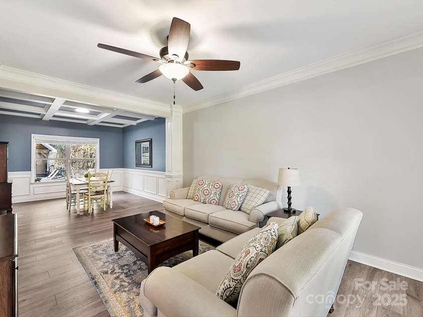 250 Kenway Loop, Mooresville, NC 28117.  MLS# CAR4210215, YatesRealty ID 15825. 