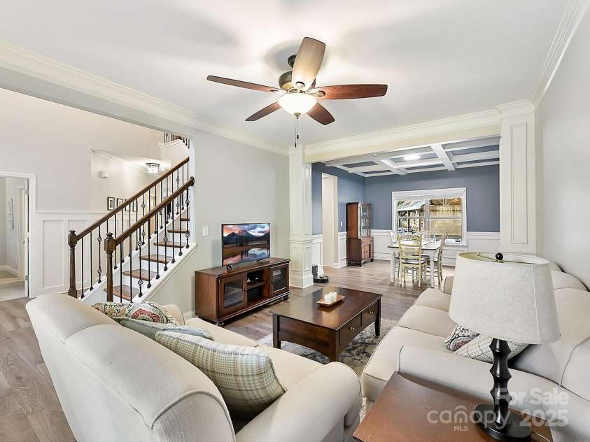 250 Kenway Loop, Mooresville, NC 28117.  MLS# CAR4210215, YatesRealty ID 15825. 