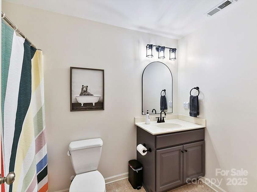 250 Kenway Loop, Mooresville, NC 28117.  MLS# CAR4210215, YatesRealty ID 15825. 