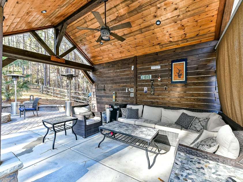 250 Kenway Loop, Mooresville, NC 28117.  MLS# CAR4210215, YatesRealty ID 15825. 