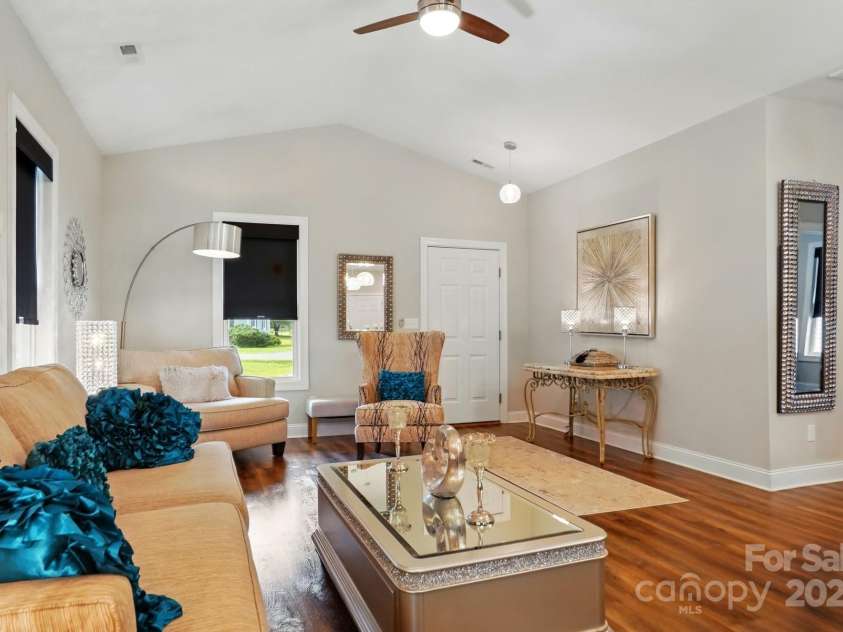 204 Craig Street, Mount Holly, NC 28120.  MLS# CAR4263380, YatesRealty ID 15826. 