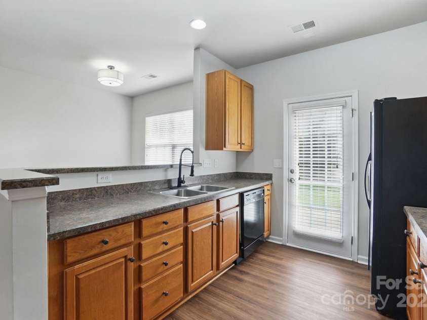 14649 Lions Paw Street, Charlotte, NC 28273.  MLS# CAR4248973, YatesRealty ID 15828. 