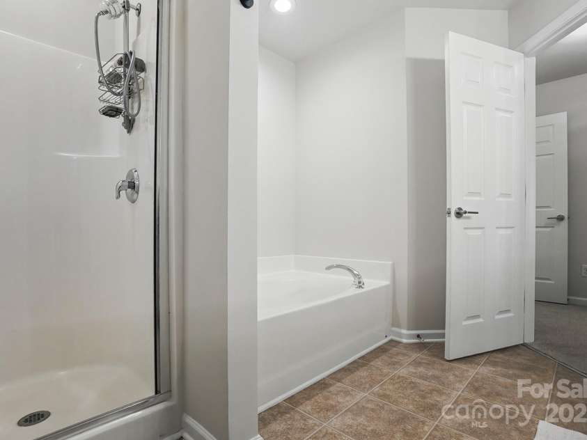 14649 Lions Paw Street, Charlotte, NC 28273.  MLS# CAR4248973, YatesRealty ID 15828. 