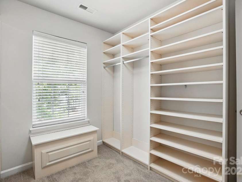 14649 Lions Paw Street, Charlotte, NC 28273.  MLS# CAR4248973, YatesRealty ID 15828. 