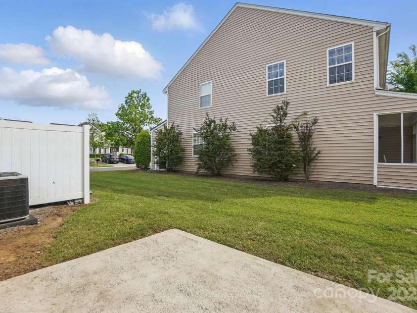14649 Lions Paw Street, Charlotte, NC 28273.  MLS# CAR4248973, YatesRealty ID 15828. 