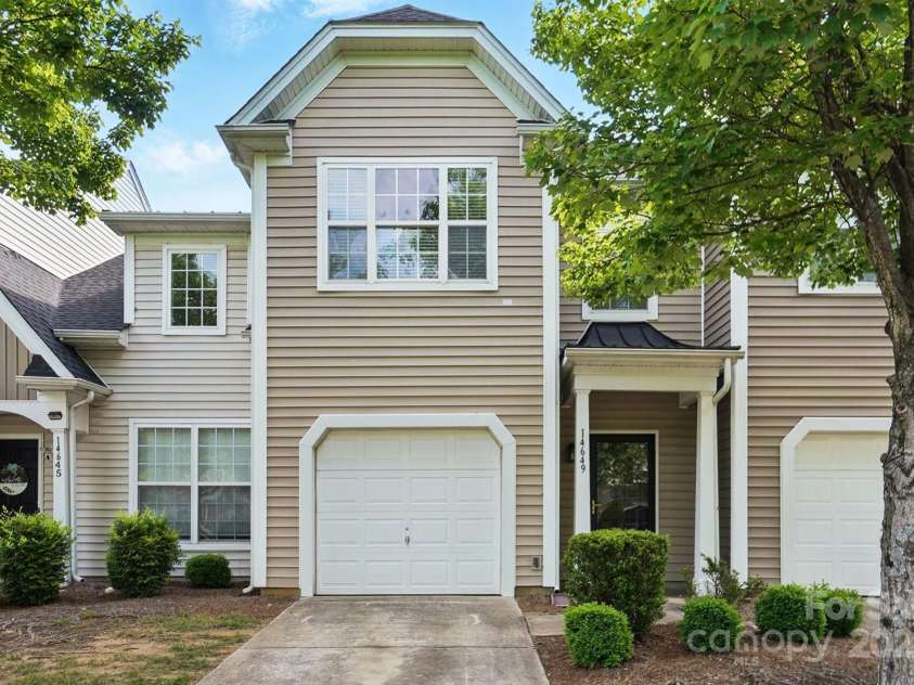 14649 Lions Paw Street, Charlotte, NC 28273.  MLS# CAR4248973, YatesRealty ID 15828. 