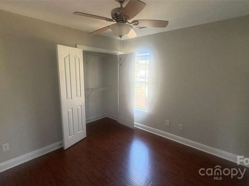 1134 Riverside Drive, Charlotte, NC 28214.  MLS# CAR4239990, YatesRealty ID 15829. 