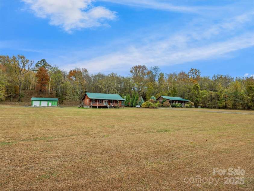 1640, 1641, 1642 River Road, Hot Springs, NC 28743.  MLS# CAR4318441, YatesRealty ID 1583. Cabins 2 & 3