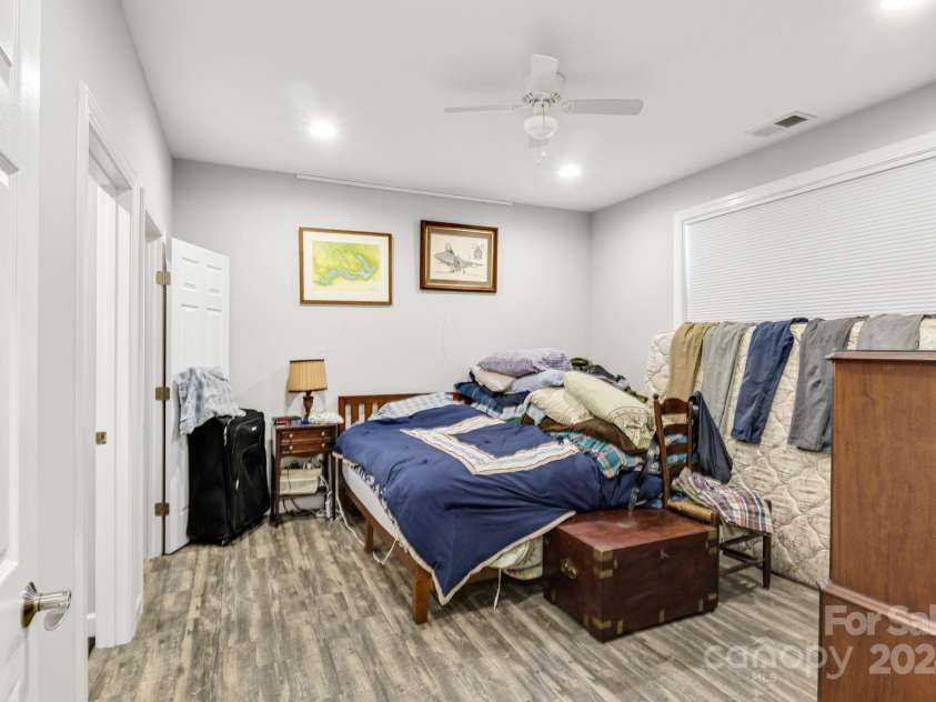 202 Ivy Court, Morganton, NC 28655.  MLS# CAR4181293, YatesRealty ID 1583. 