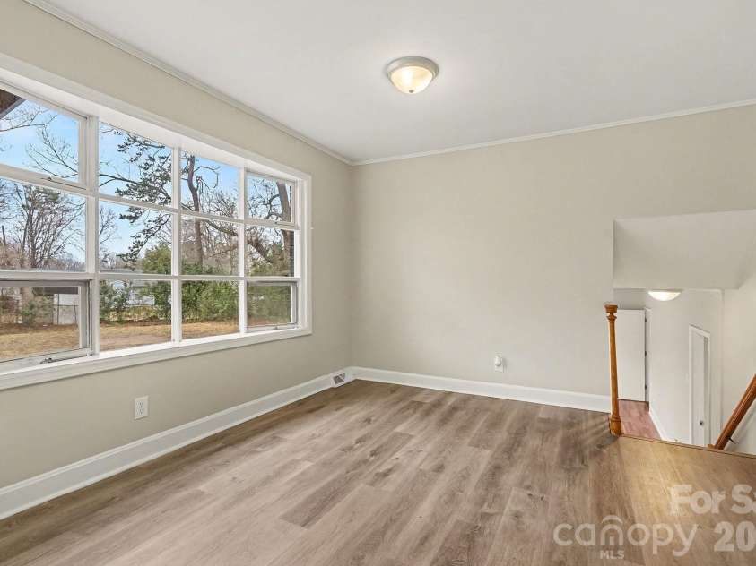 5931 Amity Place, Charlotte, NC 28212.  MLS# CAR4342901, YatesRealty ID 15830. 