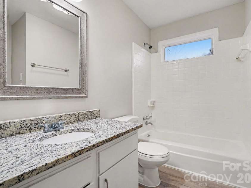 5931 Amity Place, Charlotte, NC 28212.  MLS# CAR4342901, YatesRealty ID 15830. 