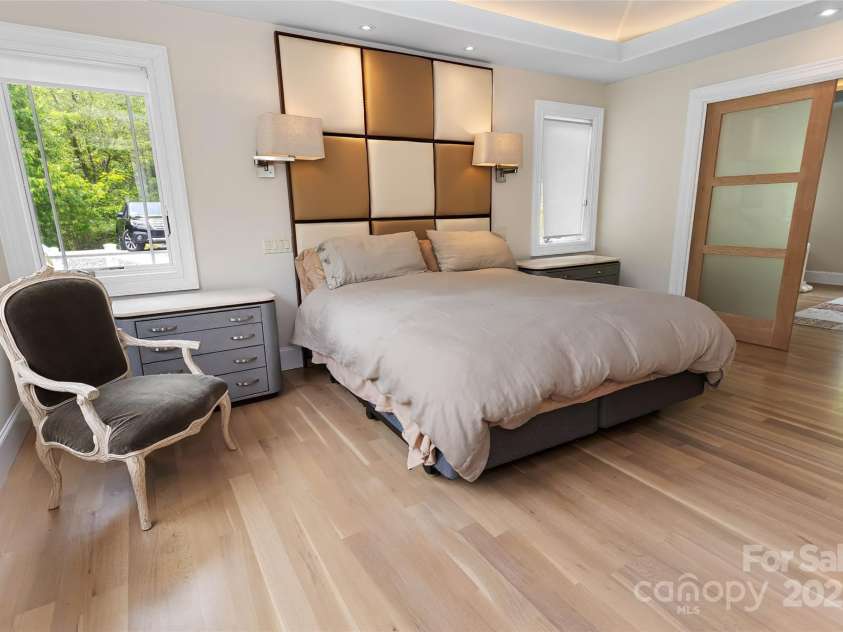 9 Gazebo Trail, Clyde, NC 28721.  MLS# CAR4261341, YatesRealty ID 15830. 