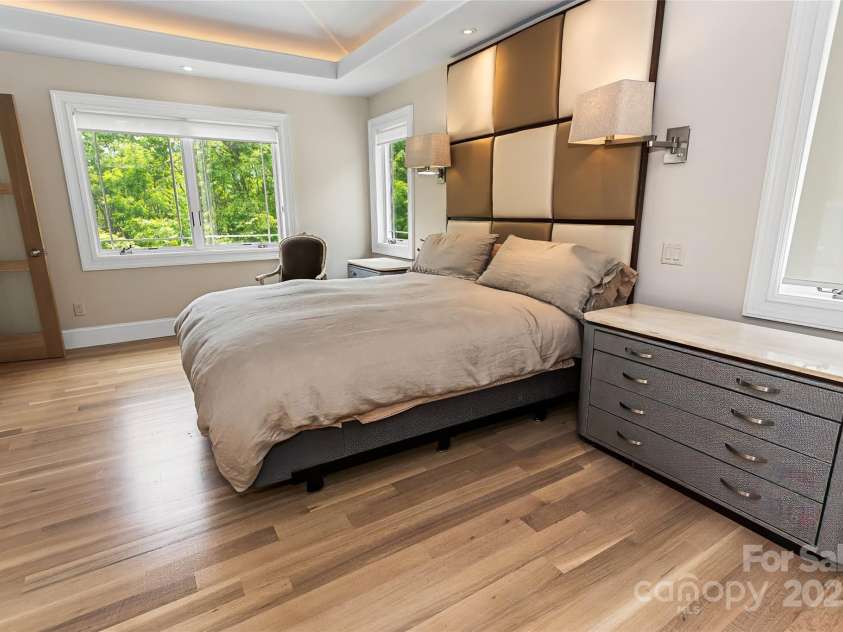 9 Gazebo Trail, Clyde, NC 28721.  MLS# CAR4261341, YatesRealty ID 15830. 