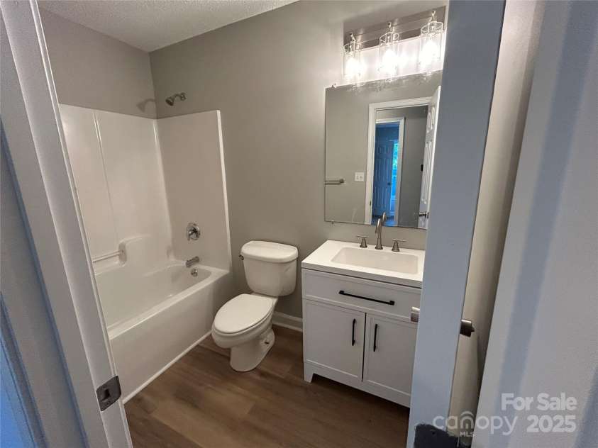 1820 Wendover Drive, Lancaster, SC 29720.  MLS# CAR4260354, YatesRealty ID 15831. 