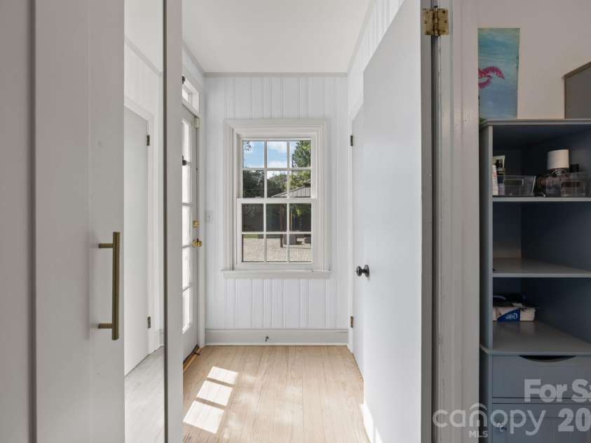 2414 Hassell Place, Charlotte, NC 28209.  MLS# CAR4371919, YatesRealty ID 15831. 