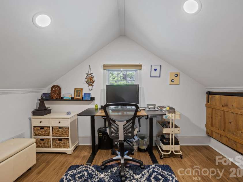 2414 Hassell Place, Charlotte, NC 28209.  MLS# CAR4371919, YatesRealty ID 15831. 