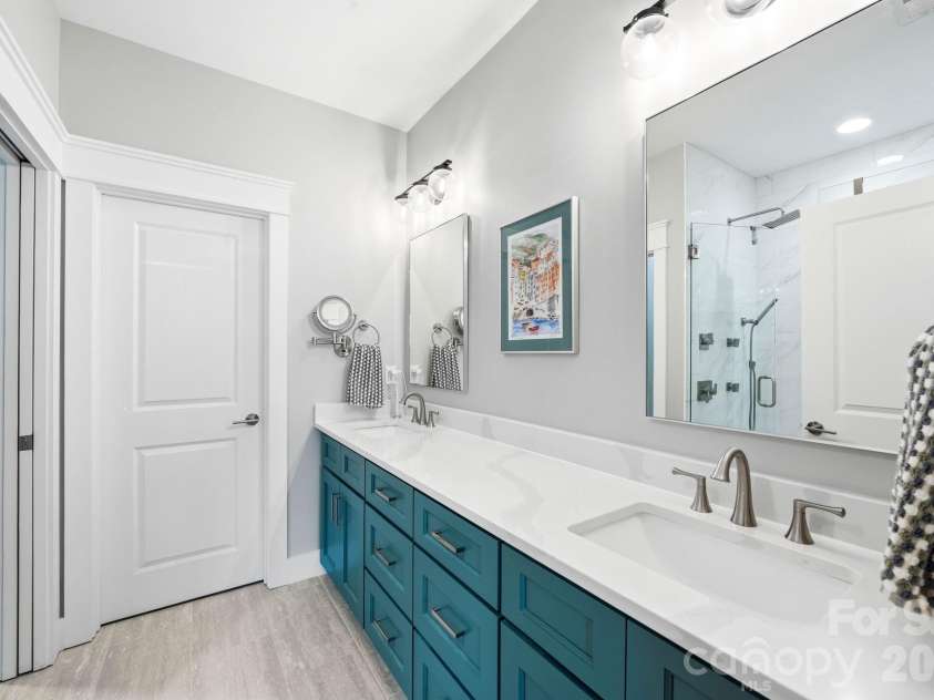 538 Sweet Birch Park Lane, Black Mountain, NC 28711.  MLS# CAR4362793, YatesRealty ID 15832. 