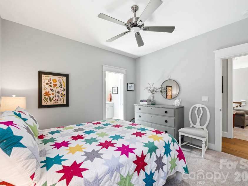 538 Sweet Birch Park Lane, Black Mountain, NC 28711.  MLS# CAR4362793, YatesRealty ID 15832. 
