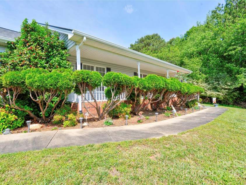 108 Windy Hill Drive, Cherryville, NC 28021.  MLS# CAR4254953, YatesRealty ID 15833. Front Walk