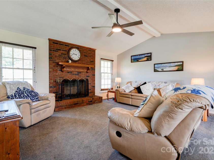 108 Windy Hill Drive, Cherryville, NC 28021.  MLS# CAR4254953, YatesRealty ID 15833. Living Room