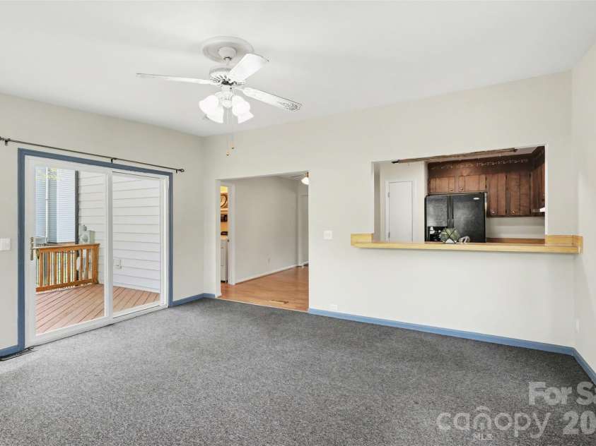 11324 Vista Canyon Drive, Charlotte, NC 28226.  MLS# CAR4360752, YatesRealty ID 15833. 