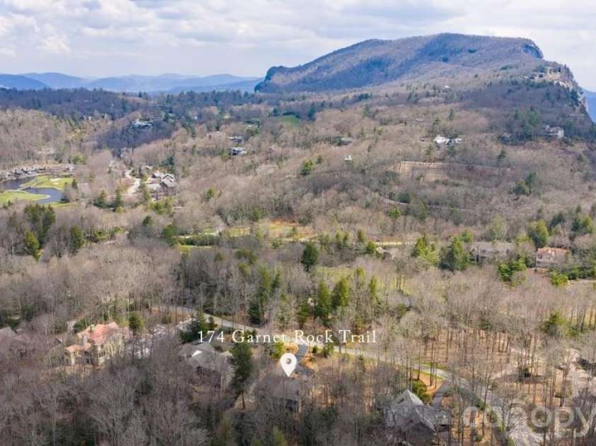 174 Garnet Rock Trail, Highlands, NC 28741.  MLS# CAR4365412, YatesRealty ID 15834. 