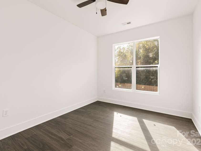 9000 Boyd Drive, Matthews, NC 28105.  MLS# CAR4198561, YatesRealty ID 15837. 