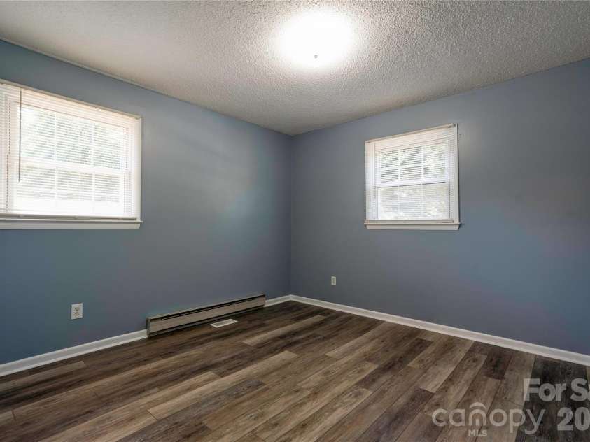 508 Lee Drive, Shelby, NC 28152.  MLS# CAR4373338, YatesRealty ID 15838. Bedroom 2
