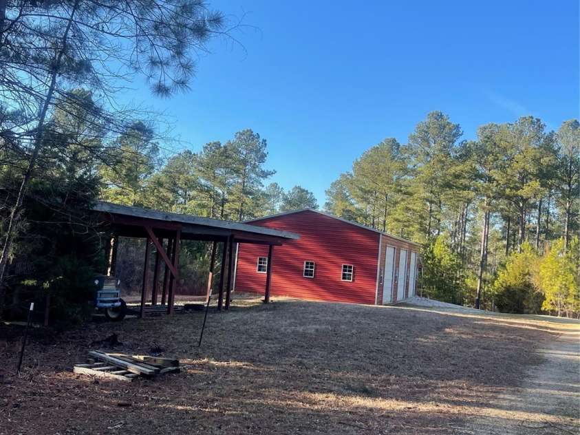1386 Old Pinckney Road, York, SC 29745.  MLS# CAR4196379, YatesRealty ID 1584. 