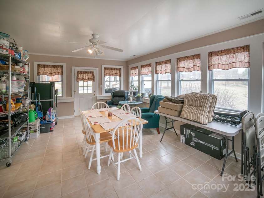 2864 Highline Avenue, Morganton, NC 28655.  MLS# CAR4228287, YatesRealty ID 15840. 