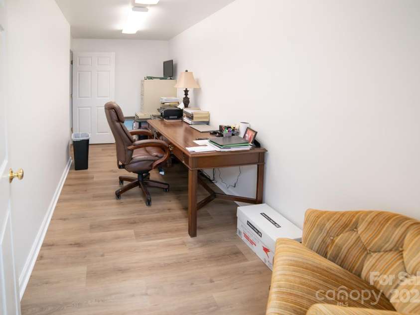 2864 Highline Avenue, Morganton, NC 28655.  MLS# CAR4228287, YatesRealty ID 15840. 
