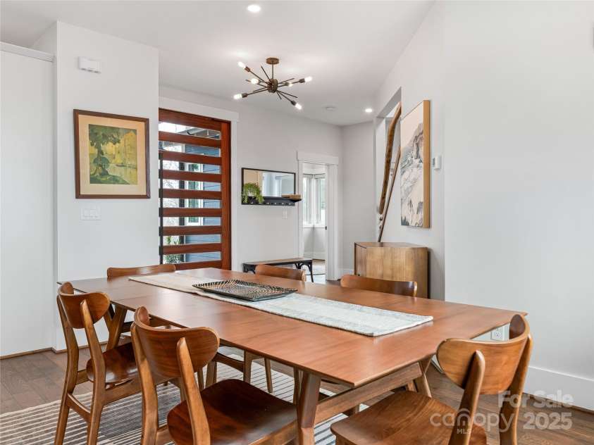 322 Windswept Drive, Asheville, NC 28801.  MLS# CAR4234920, YatesRealty ID 15841. 