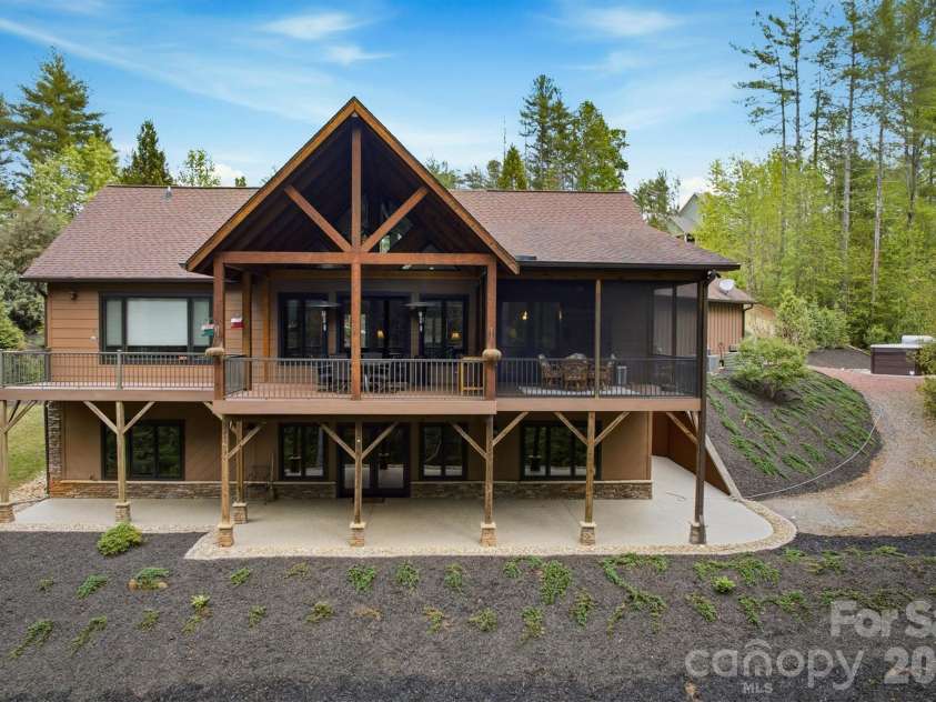 5613 Rocky Falls Lane, Lenoir, NC 28645.  MLS# CAR4372647, YatesRealty ID 15841. 