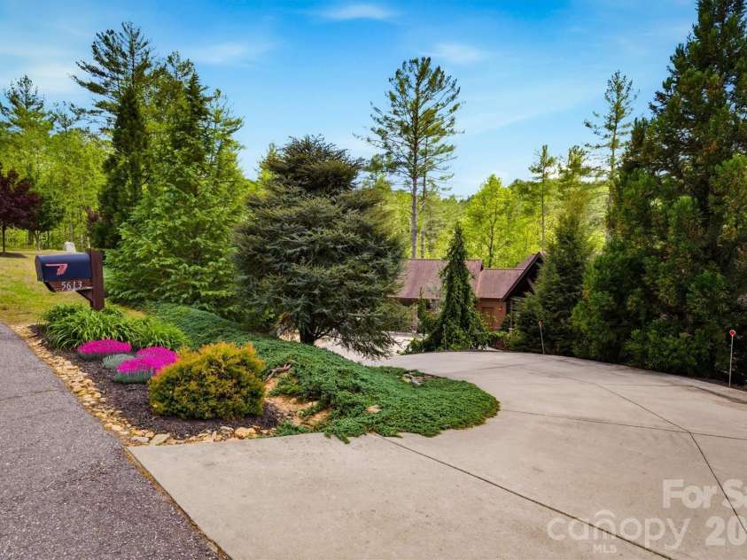 5613 Rocky Falls Lane, Lenoir, NC 28645.  MLS# CAR4372647, YatesRealty ID 15841. 
