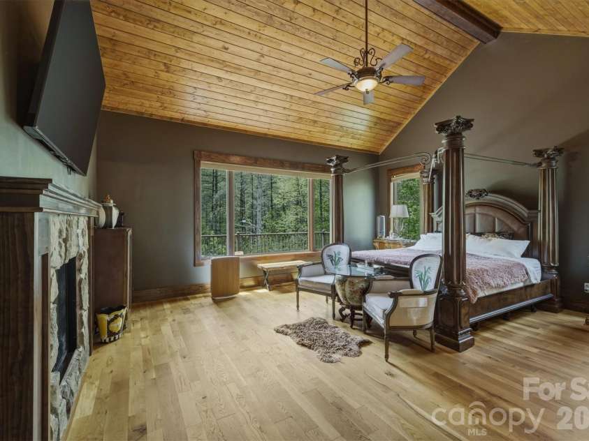 5613 Rocky Falls Lane, Lenoir, NC 28645.  MLS# CAR4372647, YatesRealty ID 15841. 