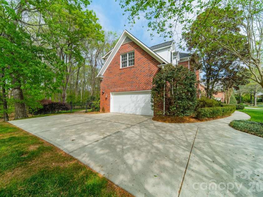 12656 Lahinch Court, Charlotte, NC 28277.  MLS# CAR4364384, YatesRealty ID 15842. 
