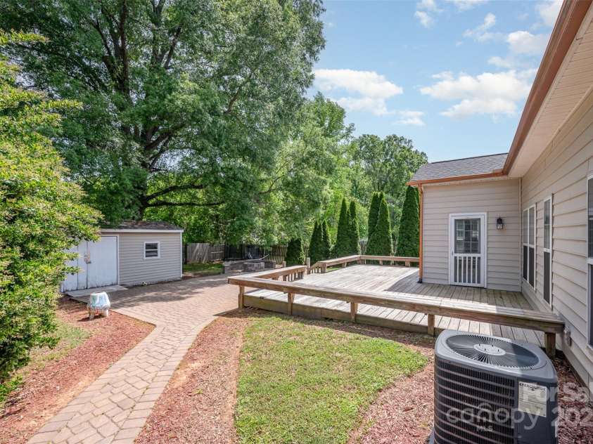 618 Circle Trace Road, Monroe, NC 28110.  MLS# CAR4245604, YatesRealty ID 15842. Back patio